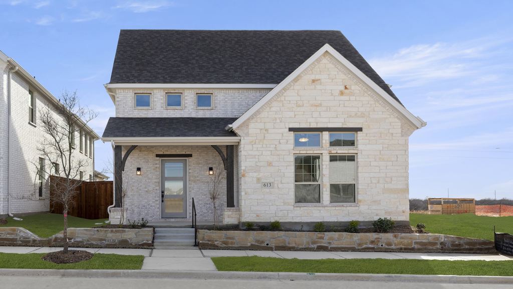 613 Wicklow, Celina, TX 75009 — photo 1