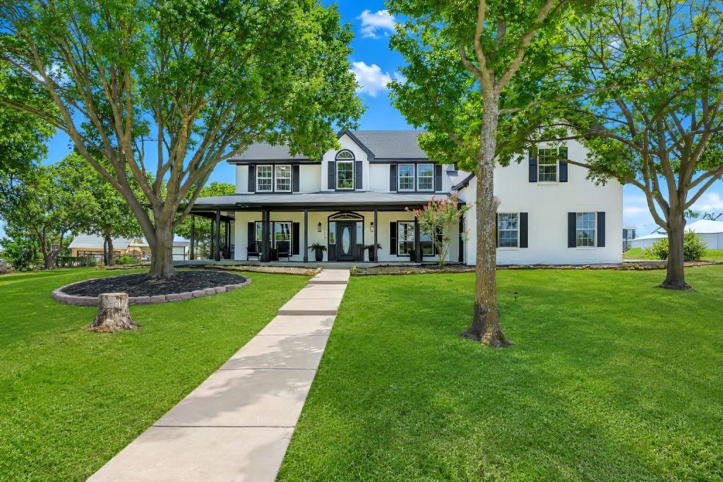 3817 Ganzer Road W, Denton, TX 76207 — photo 1