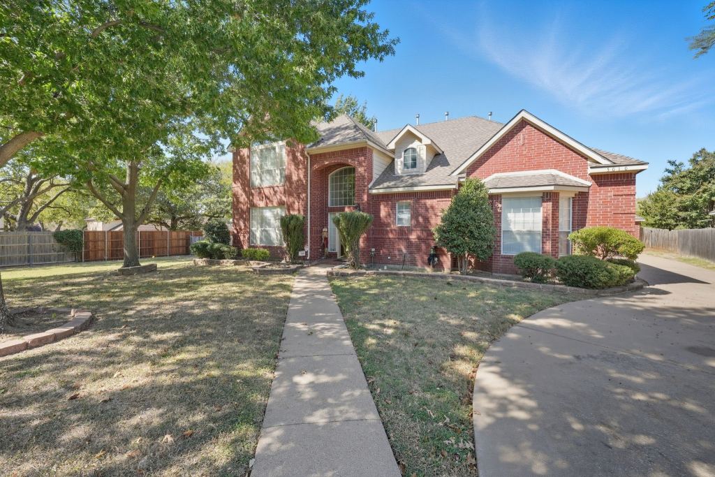 5010 Coventry Lane, Arlington, TX 76017 — photo 1