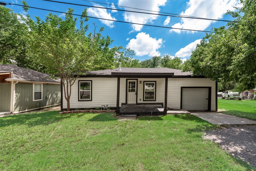 105 Weaver Street, Forney, TX 75126 — photo 1