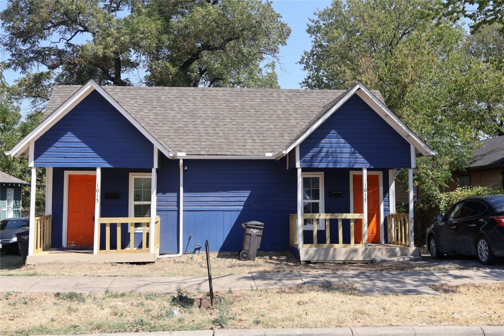 1017 E Cannon Street, Fort Worth, TX 76104 — photo 1