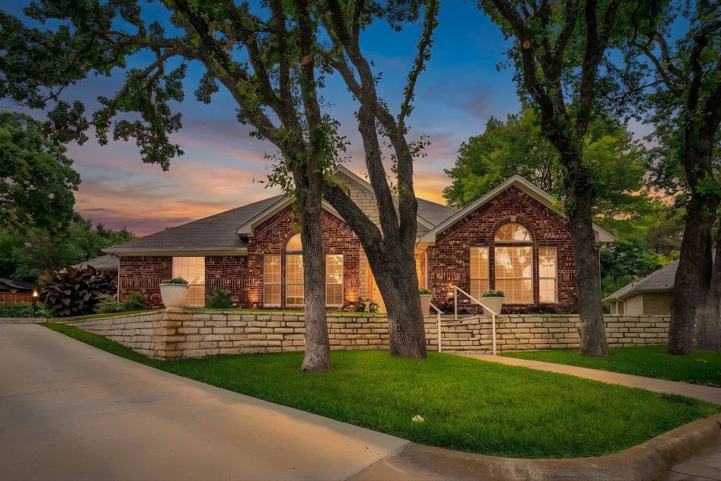 117 Countryside Court, Weatherford, TX 76087 — photo 1