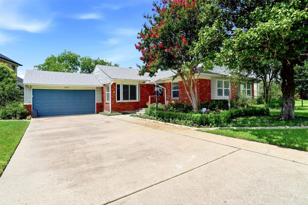 3975 Clover Lane