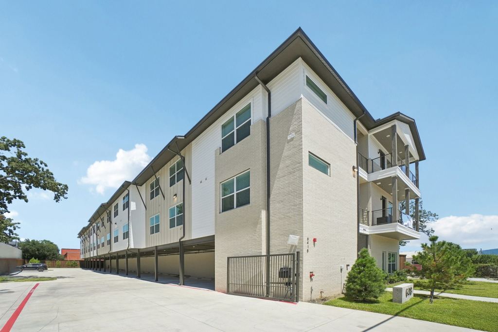 6418 Maple Avenue 308, Dallas, TX 75235 — photo 1