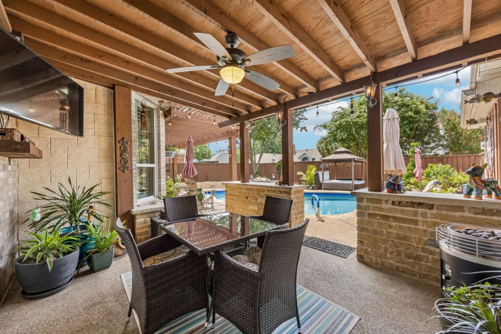 1214 Donegal Lane, Garland, TX 75044 — photo 1