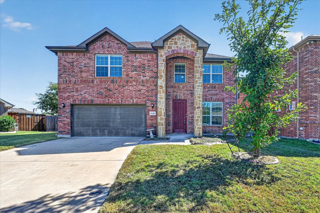 4140 Glen Abbey Drive, Fort Worth, TX 76036 — photo 1
