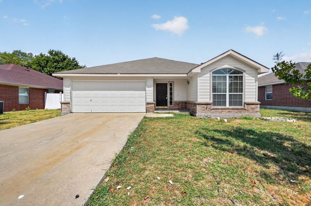 406 Oxford Loop, Princeton, TX 75407 — photo 1