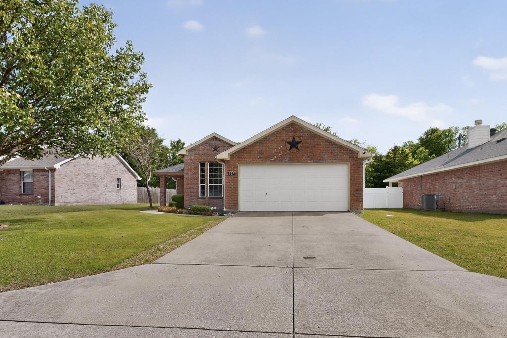 507 Oxford Loop, Princeton, TX 75407 — photo 1