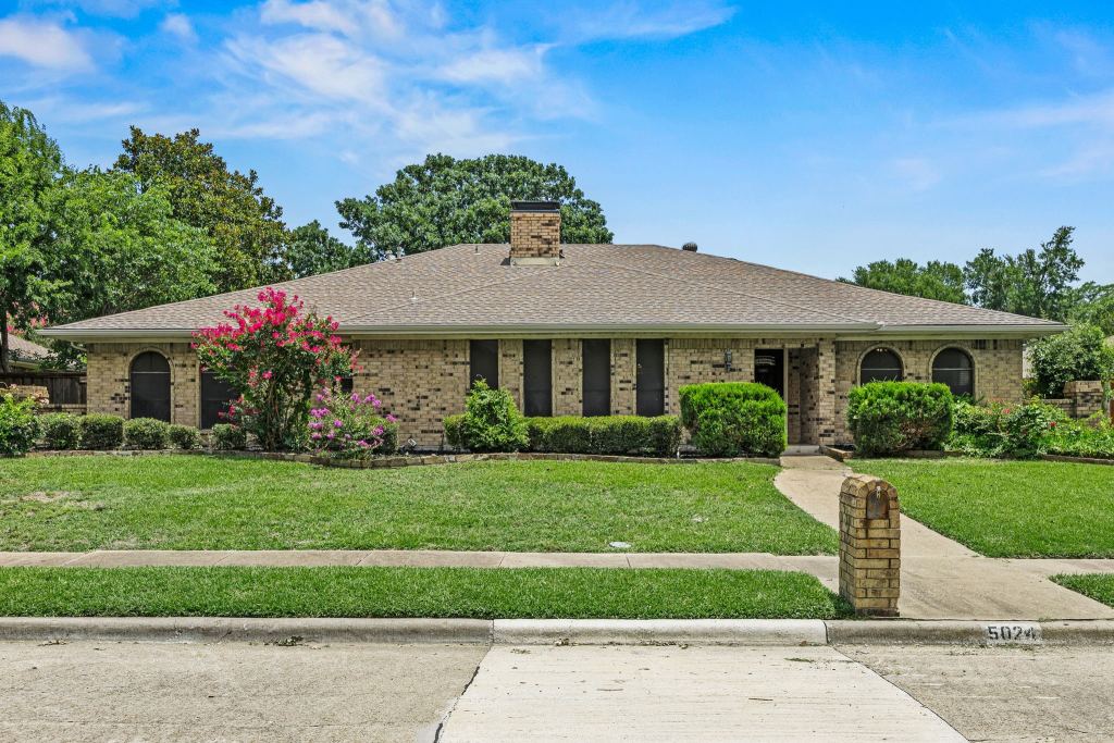 5024 Norfolk Drive, Plano, TX 75023 — photo 1