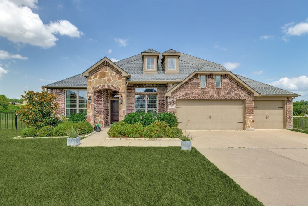 108 Fallen Oak Drive, McKinney, TX 75071 — photo 1