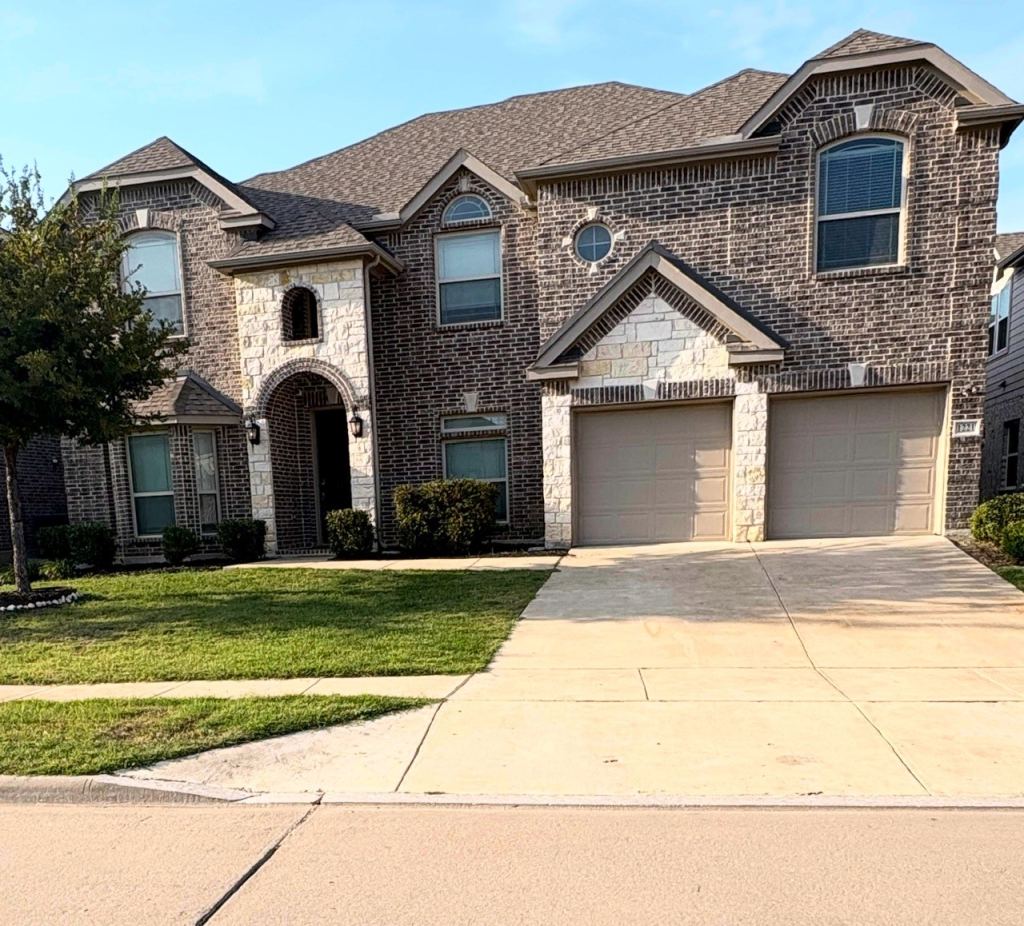 1221 hoyt Drive, McKinney, TX 75071 — photo 1