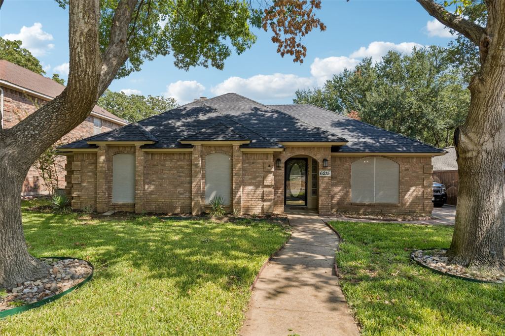 6215 Sandybrook Drive