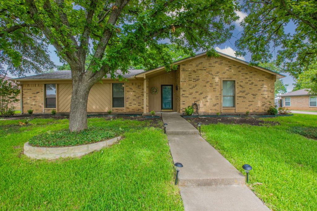 1057 Radisson Drive