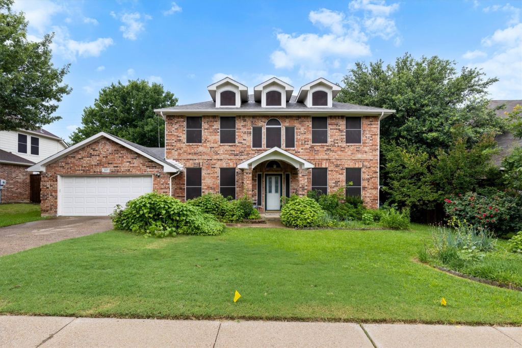 2413 Harvard Drive, Flower Mound, TX 75022 — photo 1