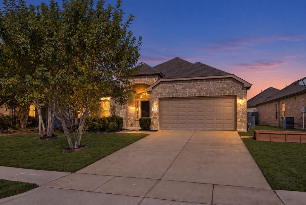 618 Redwood Drive, Greenville, TX 75402 — photo 1