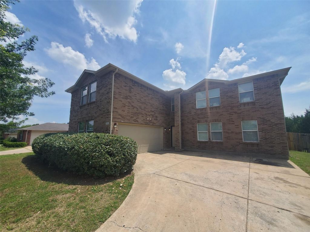 2512 Comstock Lane, Mesquite, TX 75181 — photo 1