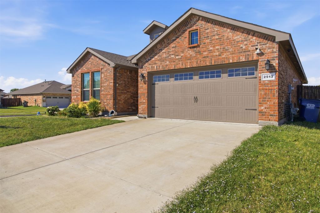 2513 Foules Drive