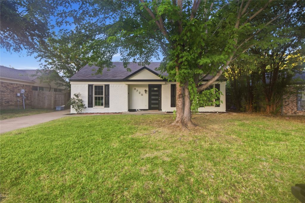 3728 Flintwood Trail, Fort Worth, TX 76137 — photo 1