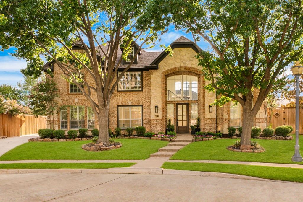 4321 Kenmare Trail