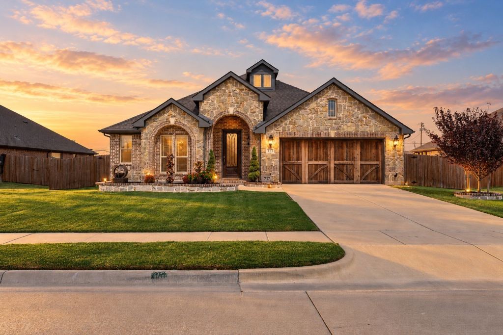 717 Truchas Avenue, Forney, TX 75126 — photo 1