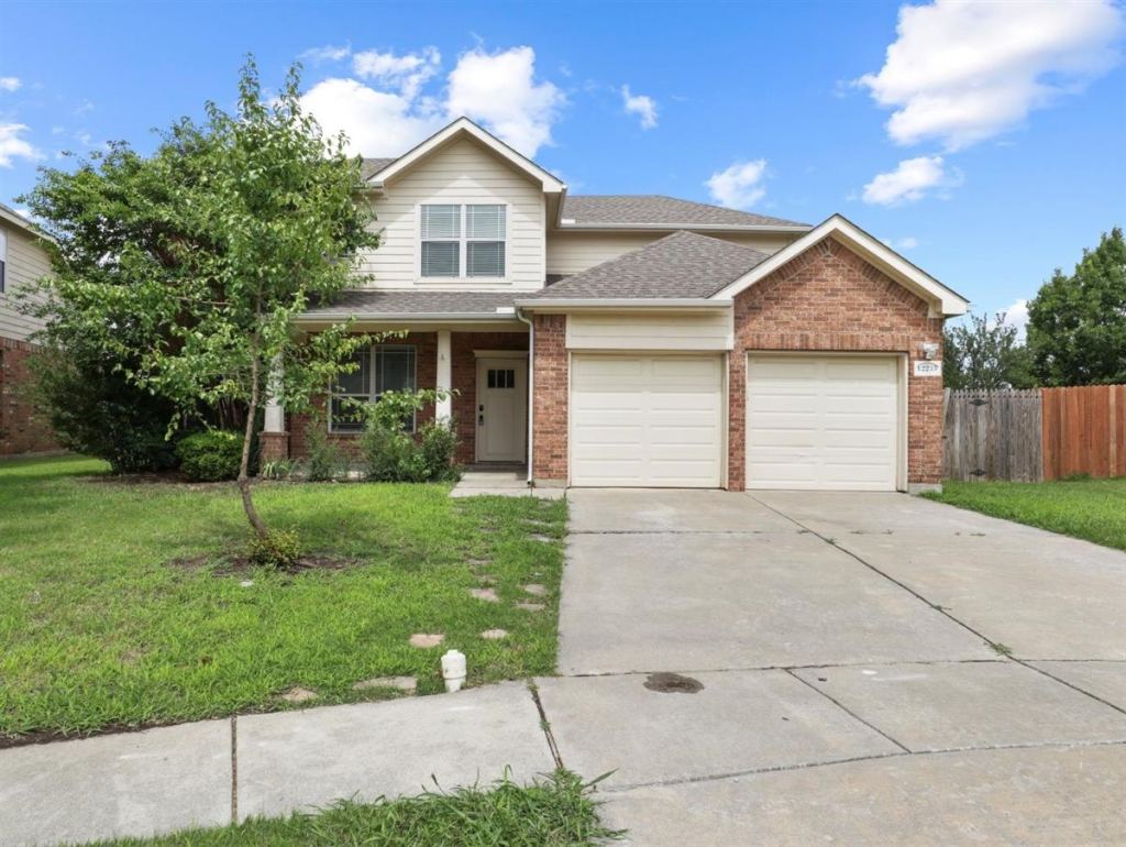 12233 Macaroon Lane, Fort Worth, TX 76244 — photo 1