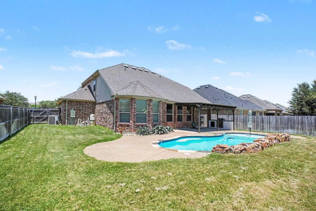 4310 Garden Path Lane, Mansfield, TX 76063 — photo 1