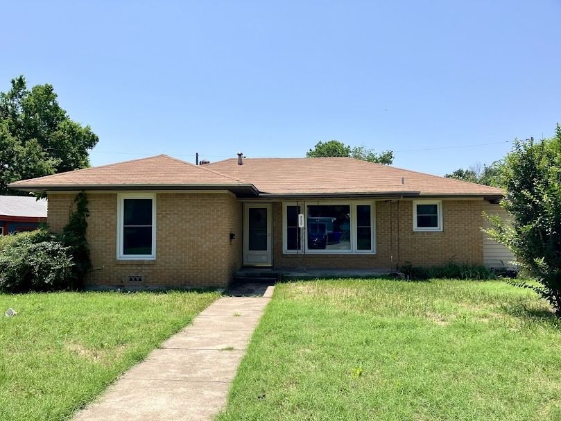 712 Greer Street, Waco, TX 76710 — photo 1