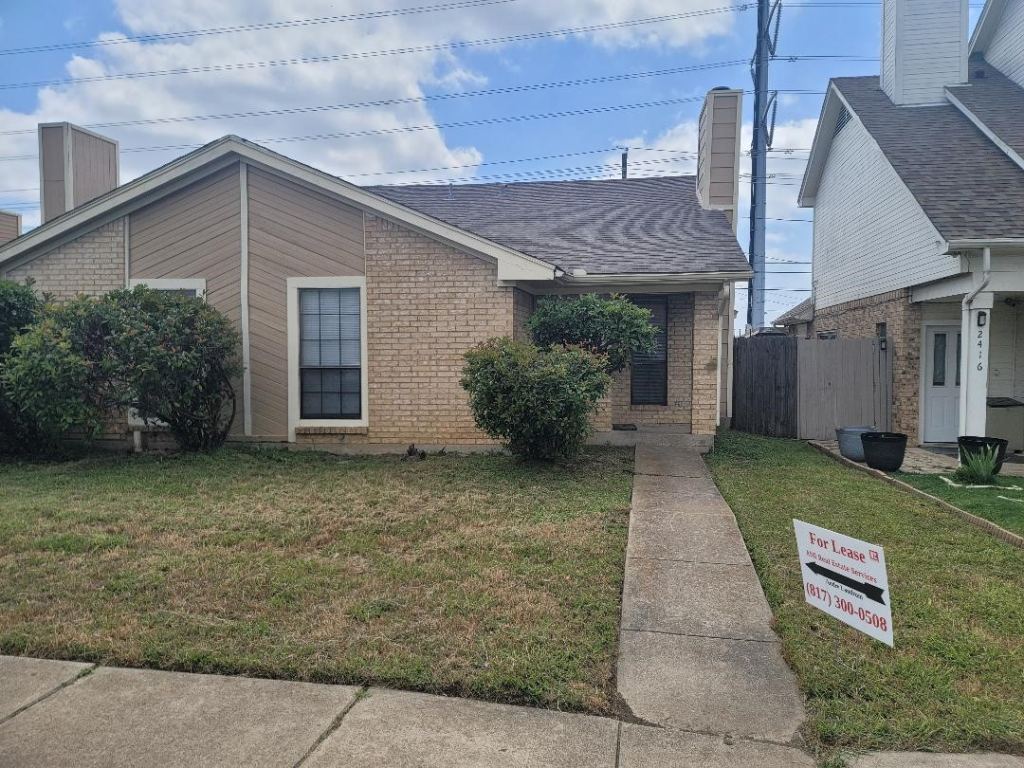 2418 Sherry Street, Arlington, TX 76014 — photo 1