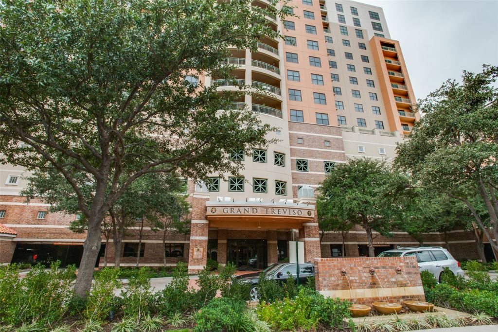 330 Las Colinas Boulevard E 924, Irving, TX 75039 — photo 1