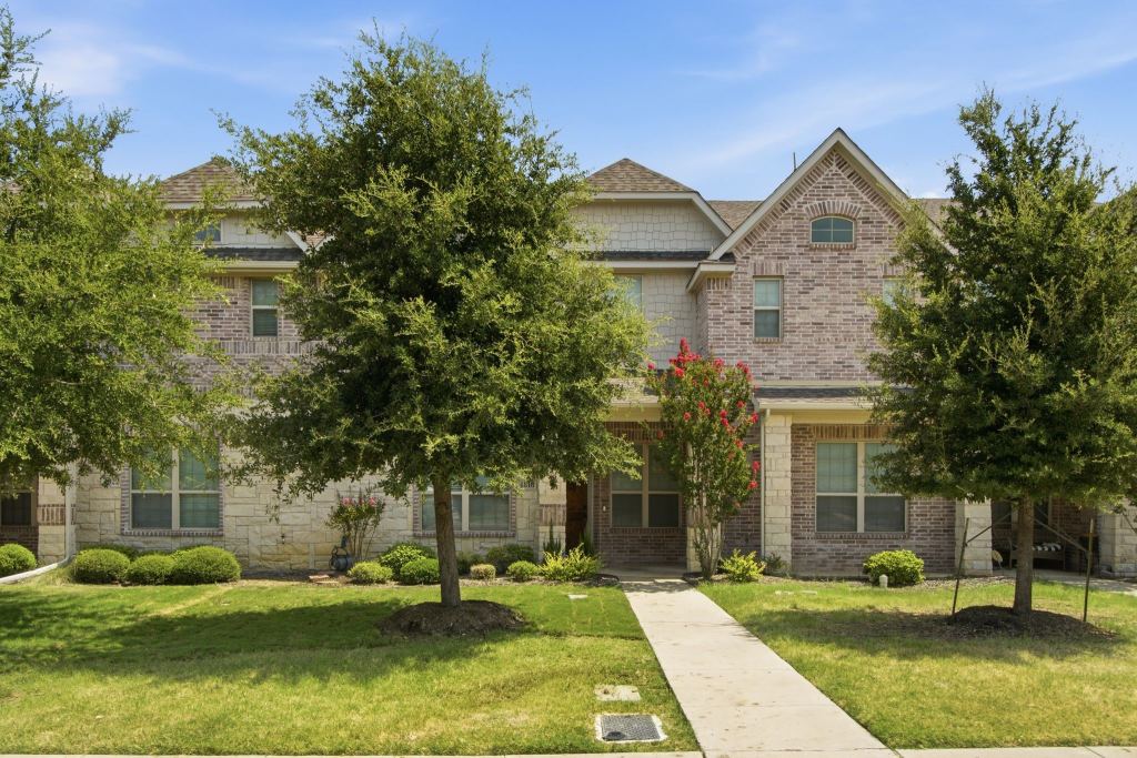 4818 Empire Way, Irving, TX 75038 — photo 1
