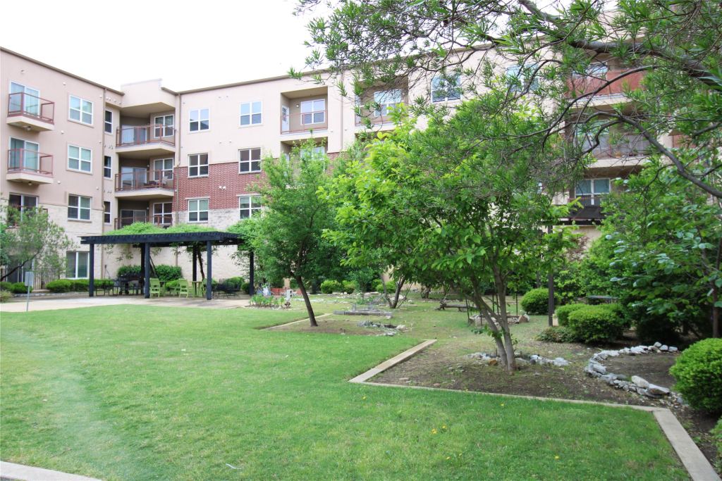1100 W Trinity Mills Road 3035, Carrollton, TX 75006 — photo 1