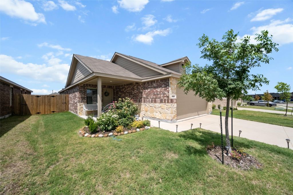 1438 Dovekie Drive, Forney, TX 75126 — photo 1