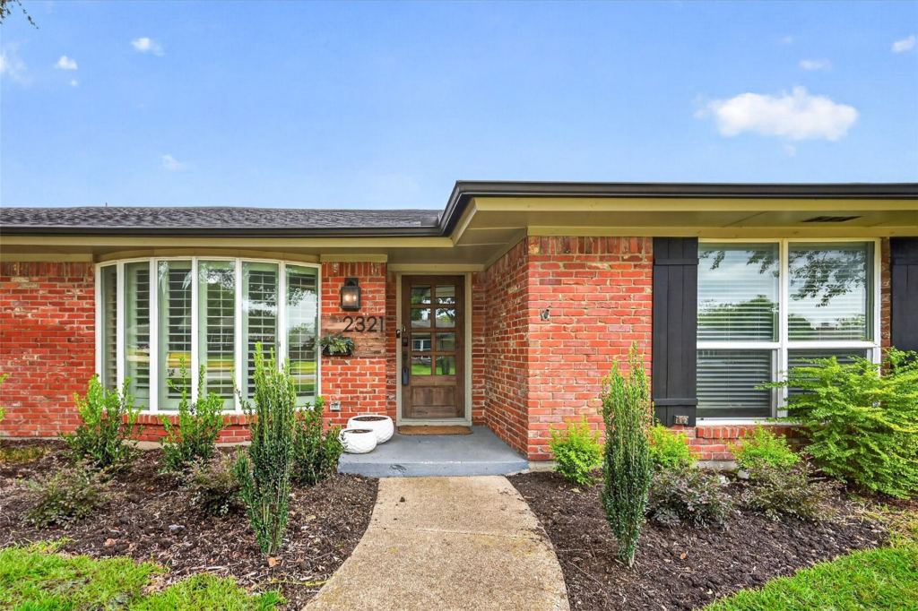 2321 Merrimac Drive, Plano, TX 75075 — photo 1