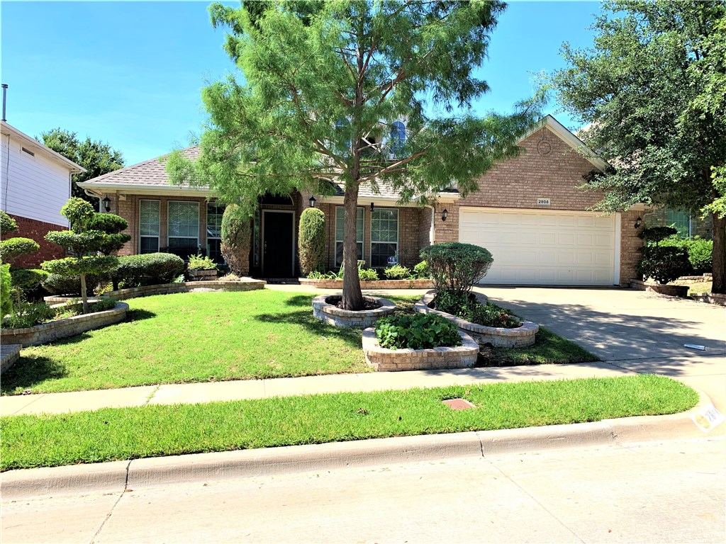 2808 Fossil Run Boulevard, Fort Worth, TX 76131 — photo 1