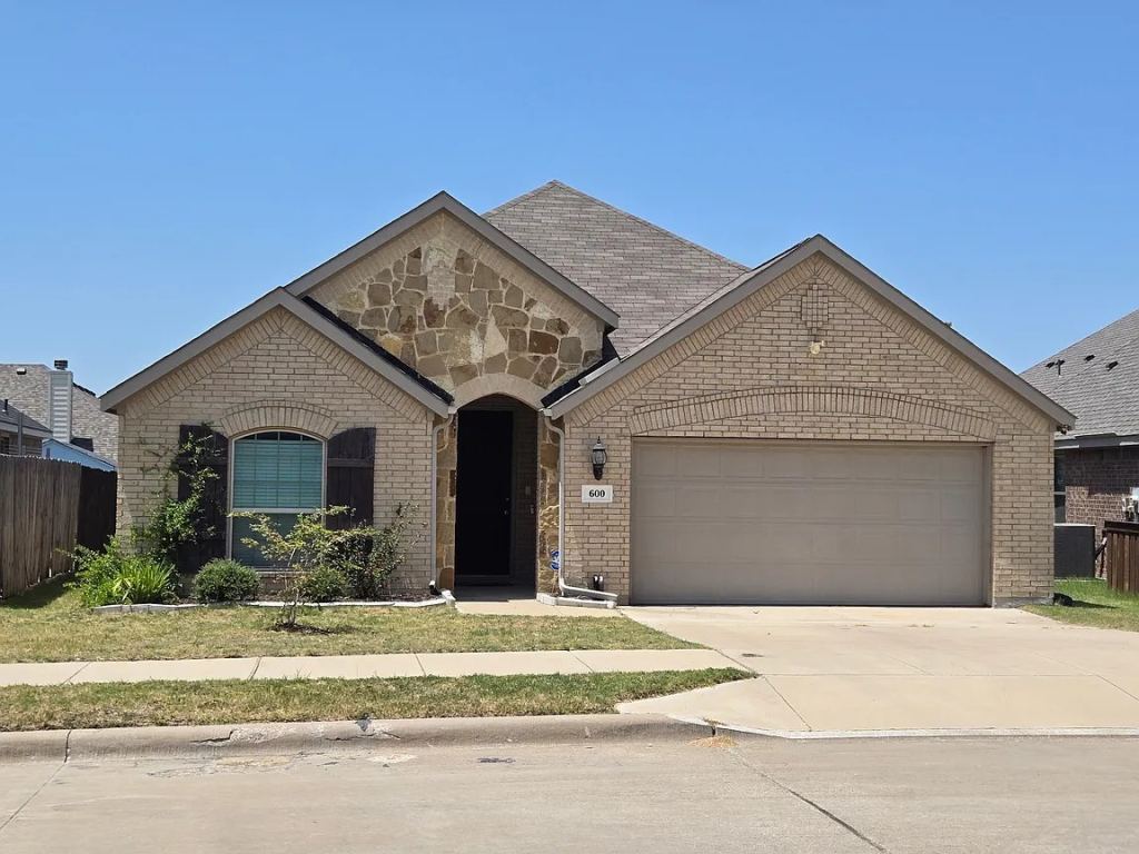 600 Windy Knoll Road, Fort Worth, TX 76028 — photo 1