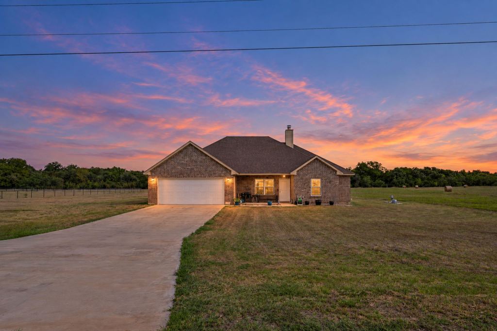 1215 River Hills Road, Stephenville, TX 76401 — photo 1