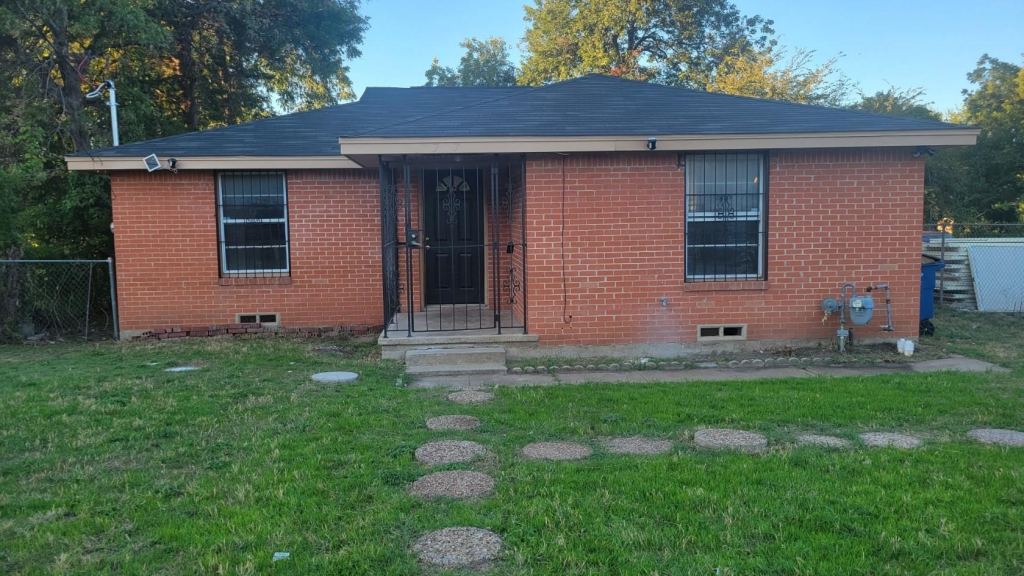 707 Korgan Street, Dallas, TX 75216 — photo 1