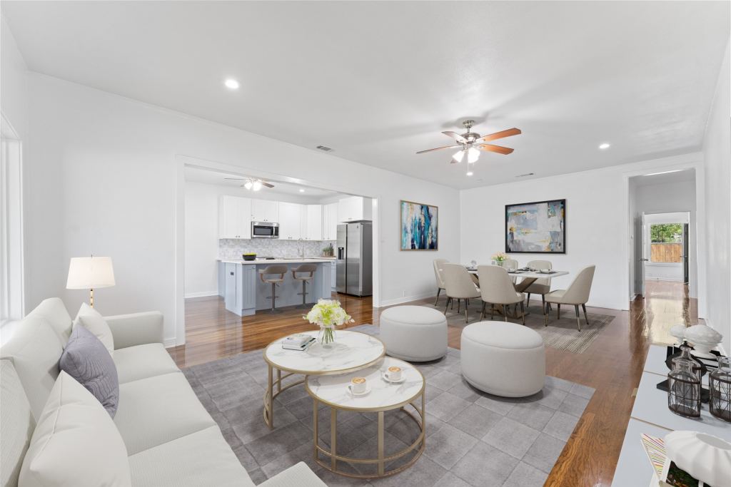 2405 Monroe Street, Commerce, TX 75428 — photo 1