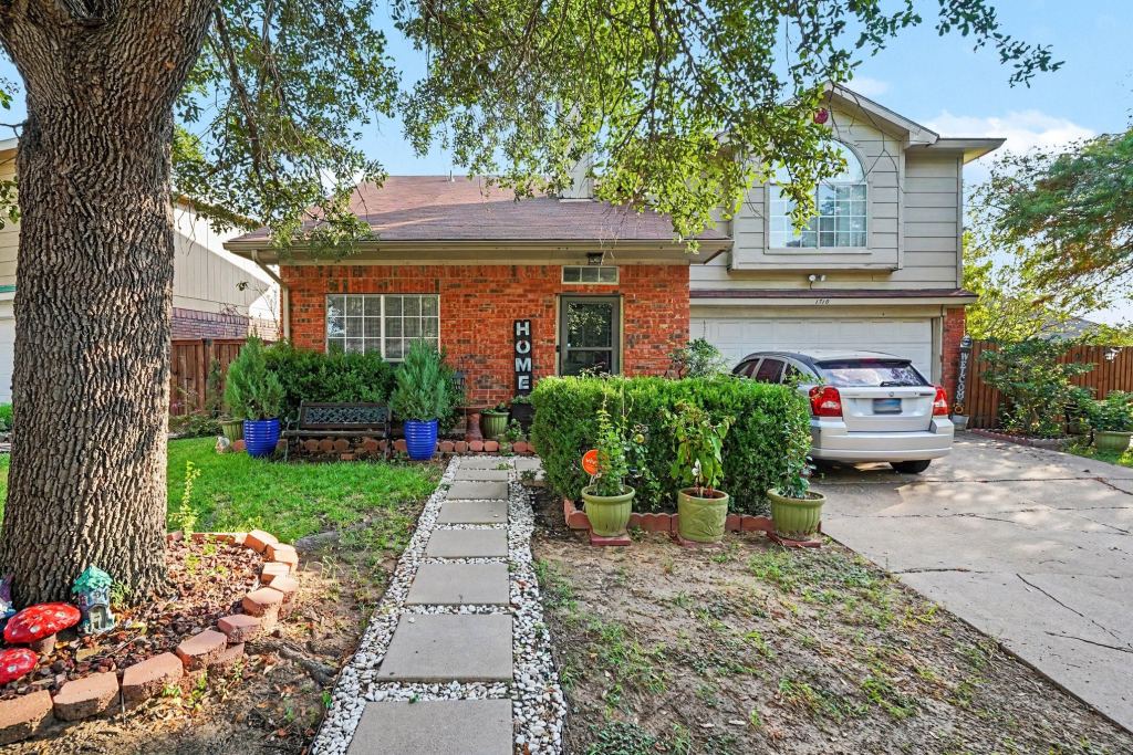 1710 Duster Circle, Arlington, TX 76018 — photo 1
