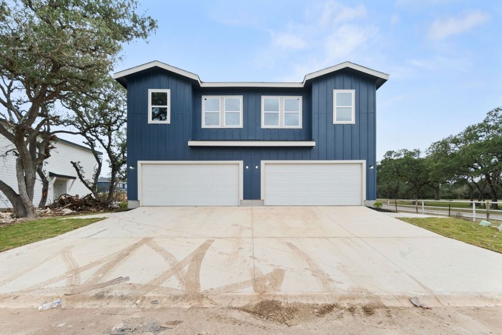 3501 E Renfro Street 101-102