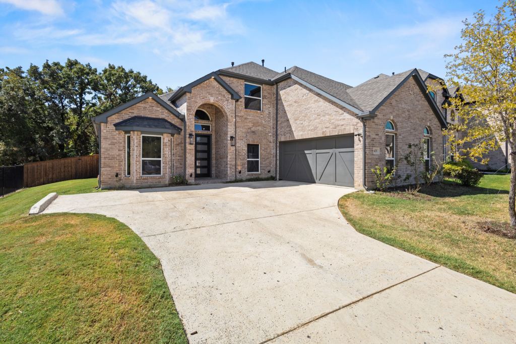 633 Willowmore Drive, Little Elm, TX 75068 — photo 1