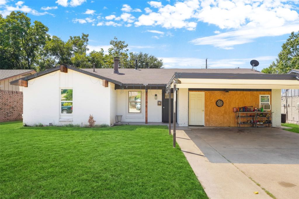 2108 Meadow Lark, Irving, TX 75060 — photo 1
