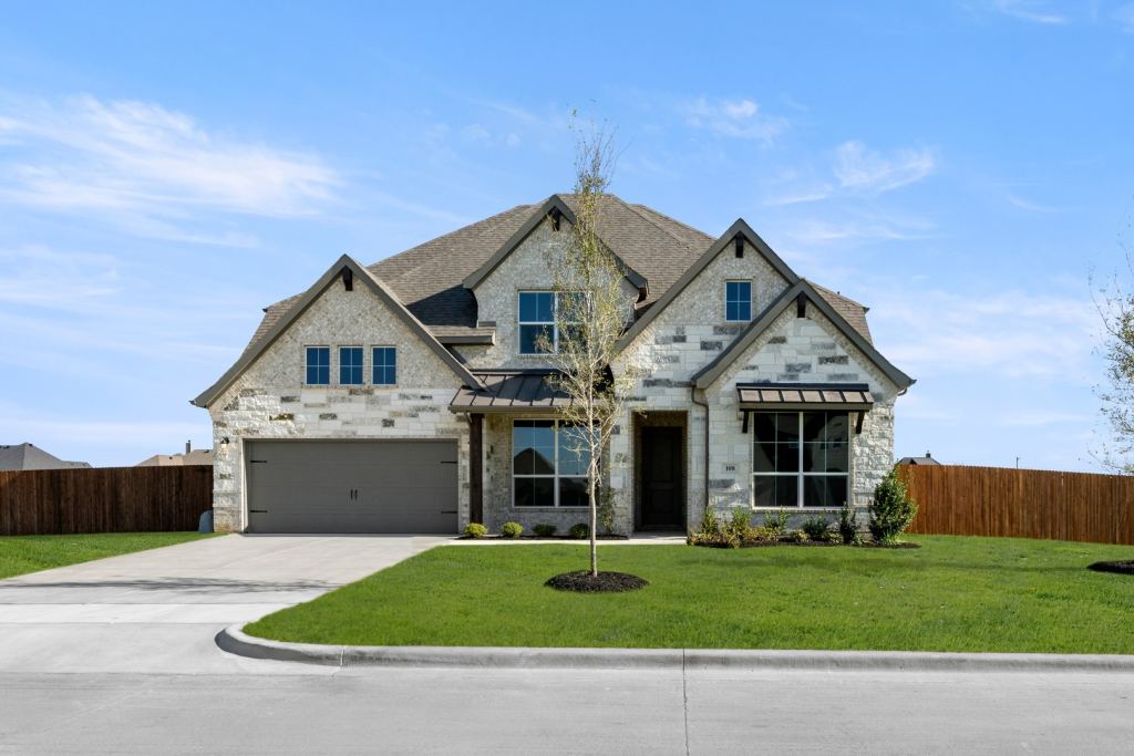 108 Prairie Wolf Court, Godley, TX 76044 — photo 1