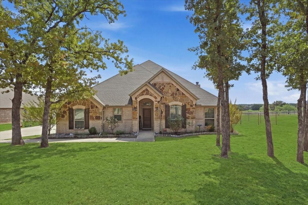 122 Post Oak Way, Weatherford, TX 76087 — photo 1
