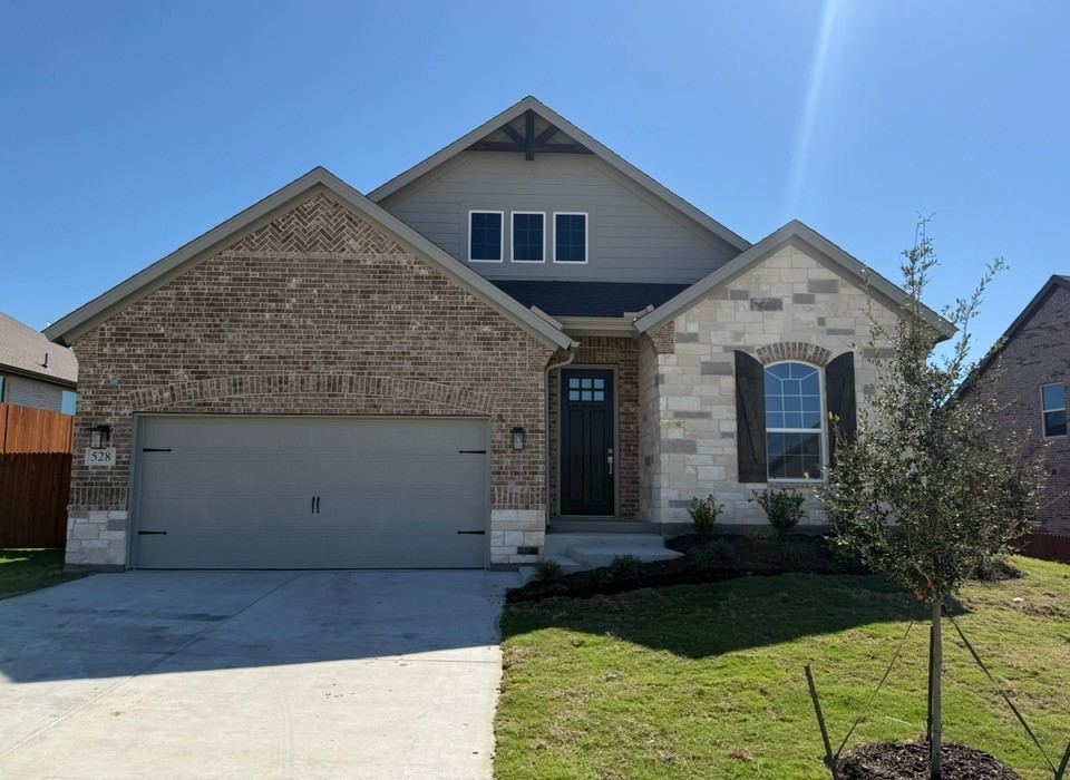 528 Vista Ridge Drive