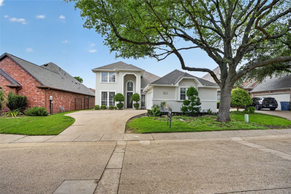 909 Saint Andrews Place, DeSoto, TX 75115 — photo 1