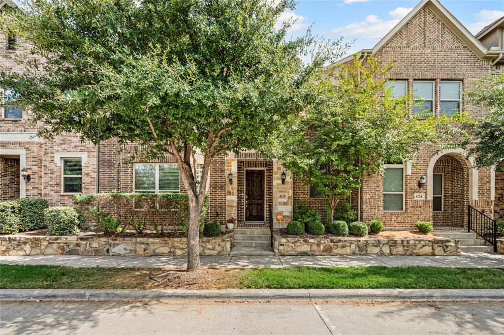 4228 Riverside Drive, Flower Mound, TX 75028 — photo 1