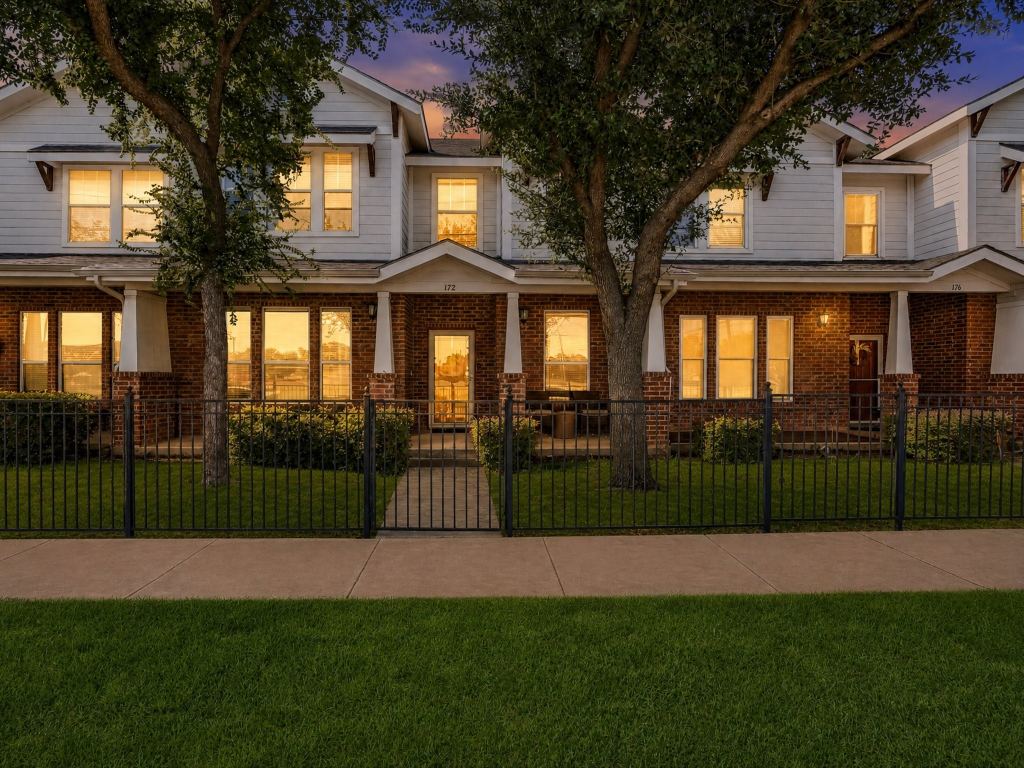 172 High School Drive, Lewisville, TX 75057 — photo 1