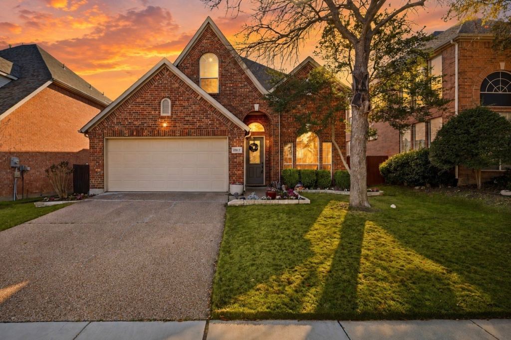 2917 Waterford Drive, Irving, TX 75063 — photo 1