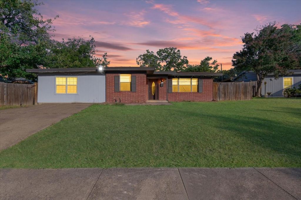 13521 Flagstone Lane